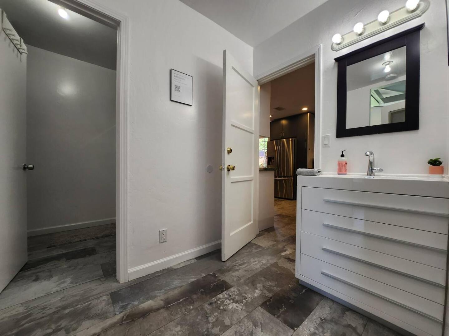 Private Room1 Own Bath Own Entry Shared Kitchen Walk To Ucsd San Diego Buitenkant foto